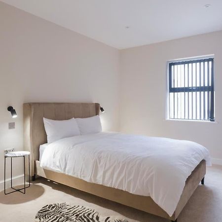 Charming 1-Bedroom Apartment In Leeds City Centre Perfect For Couples Or Solo Travelers Ngoại thất bức ảnh