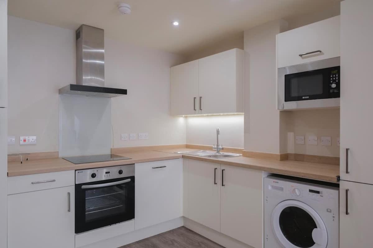 Charming 1-Bedroom Apartment In Leeds City Centre Perfect For Couples Or Solo Travelers Ngoại thất bức ảnh